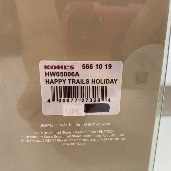 Sonoma Life+Style Happy Trails Holiday Salt Pepper Shaker Snowman Christmas Tree - Picture 7 of 8